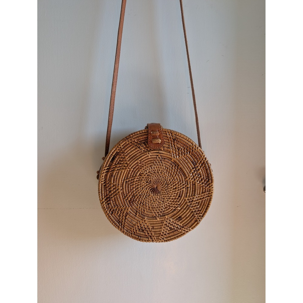 Circle Straw Crossbody Bag Natural Woven Rattan Round Boho Canteen Purse Summer